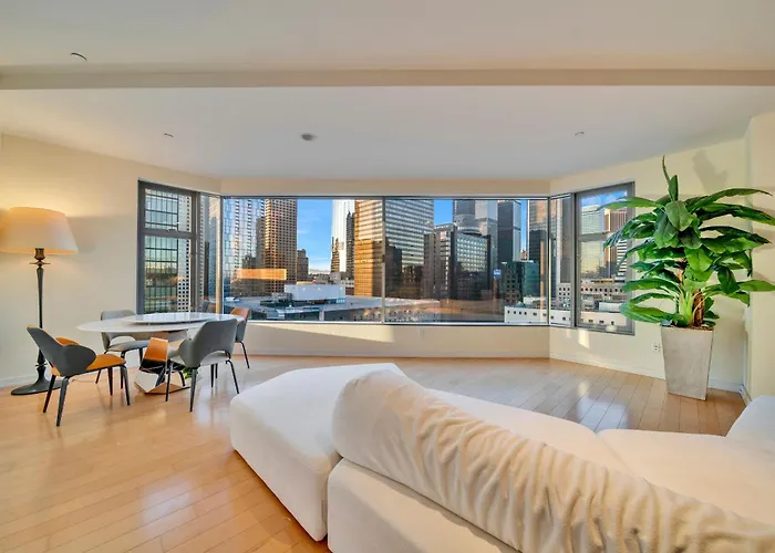 Stylish 2Br In Downtown La With City Views