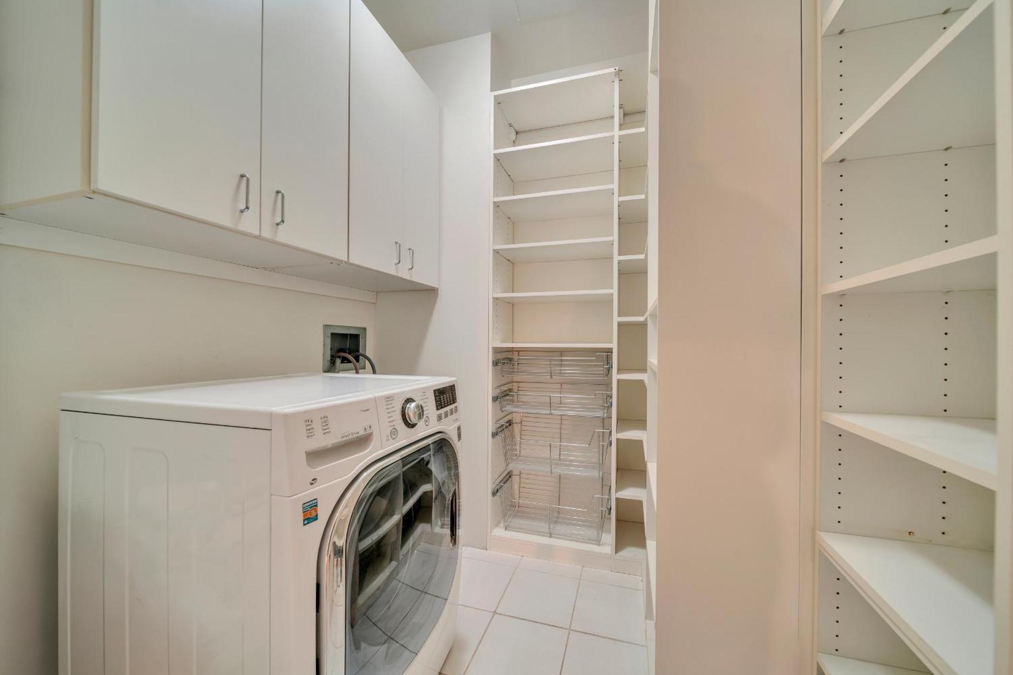 Stylish 2br In Downtown La With Views Apartamento